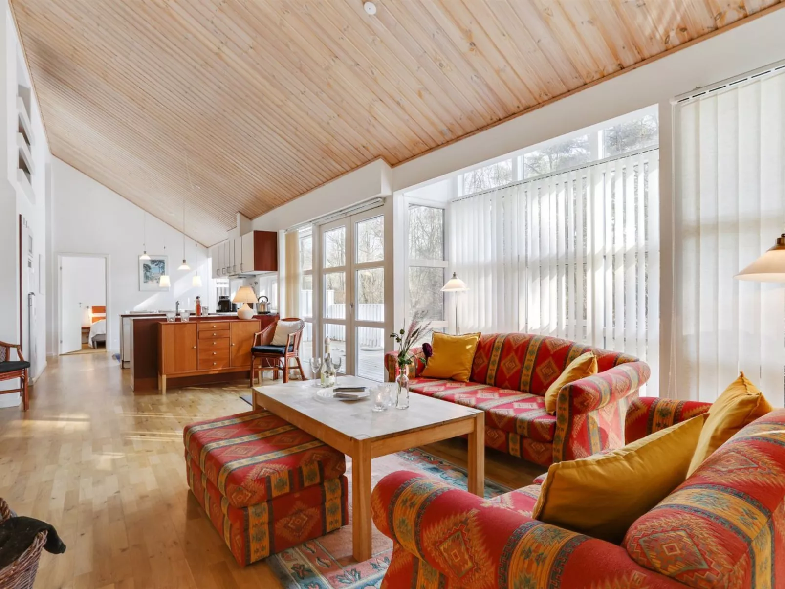 "Dorit" - 600m from the sea-Drinnen