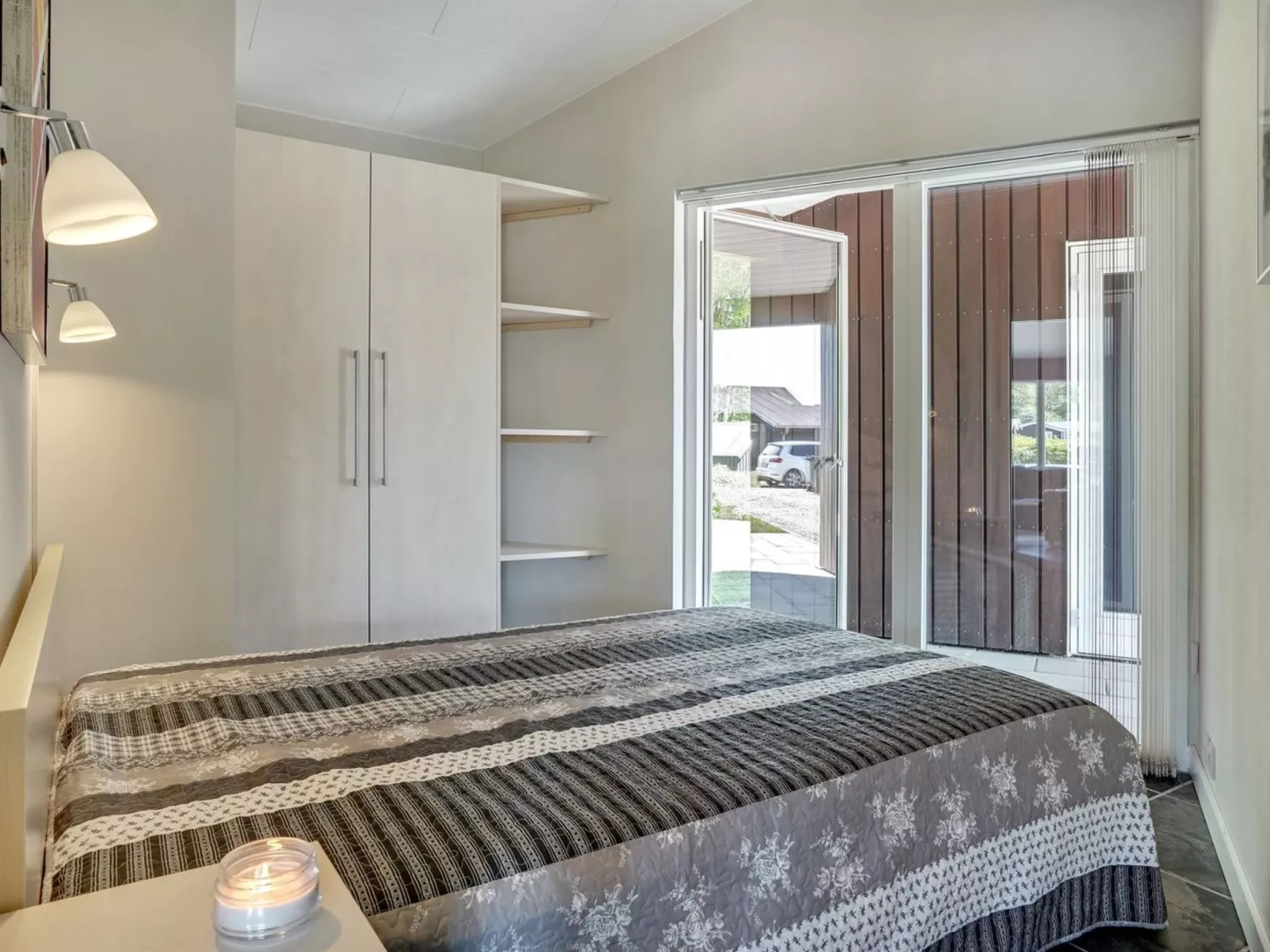 "Helena" - 250m from the sea-Inside