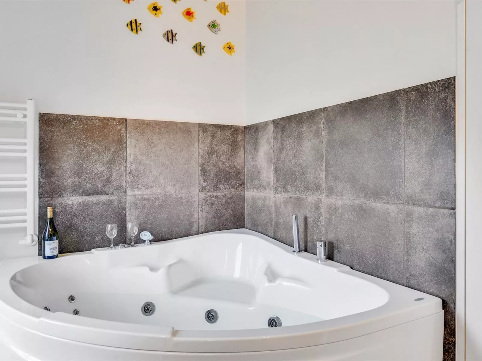 "Faye" - 600m from the sea-Inside