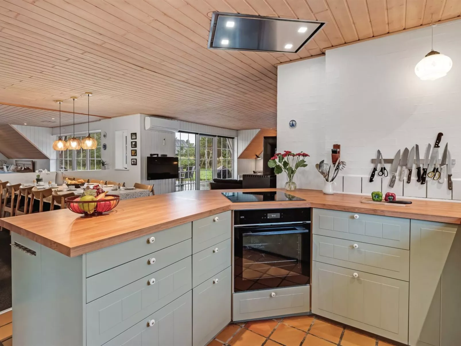 "Iliana" - 1km from the sea-Inside