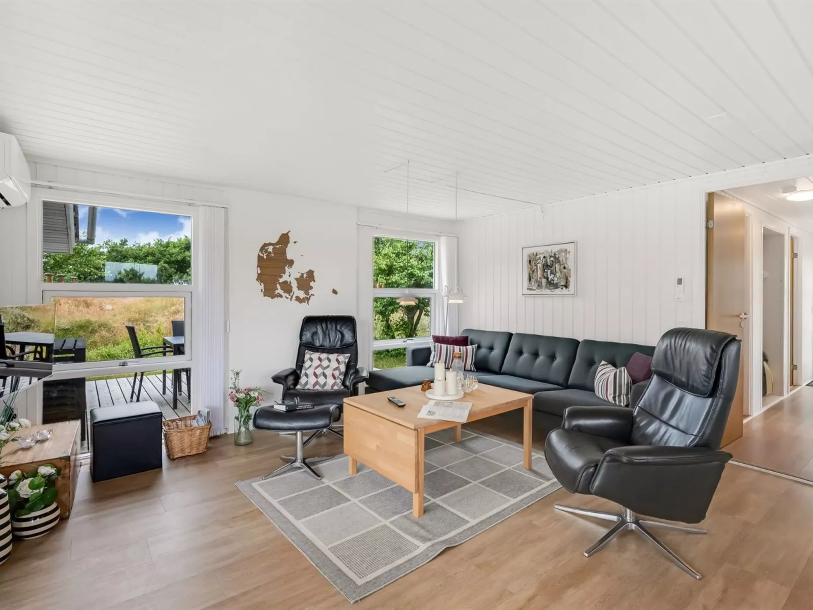 "Bentine" - 400m from the sea-Dedans