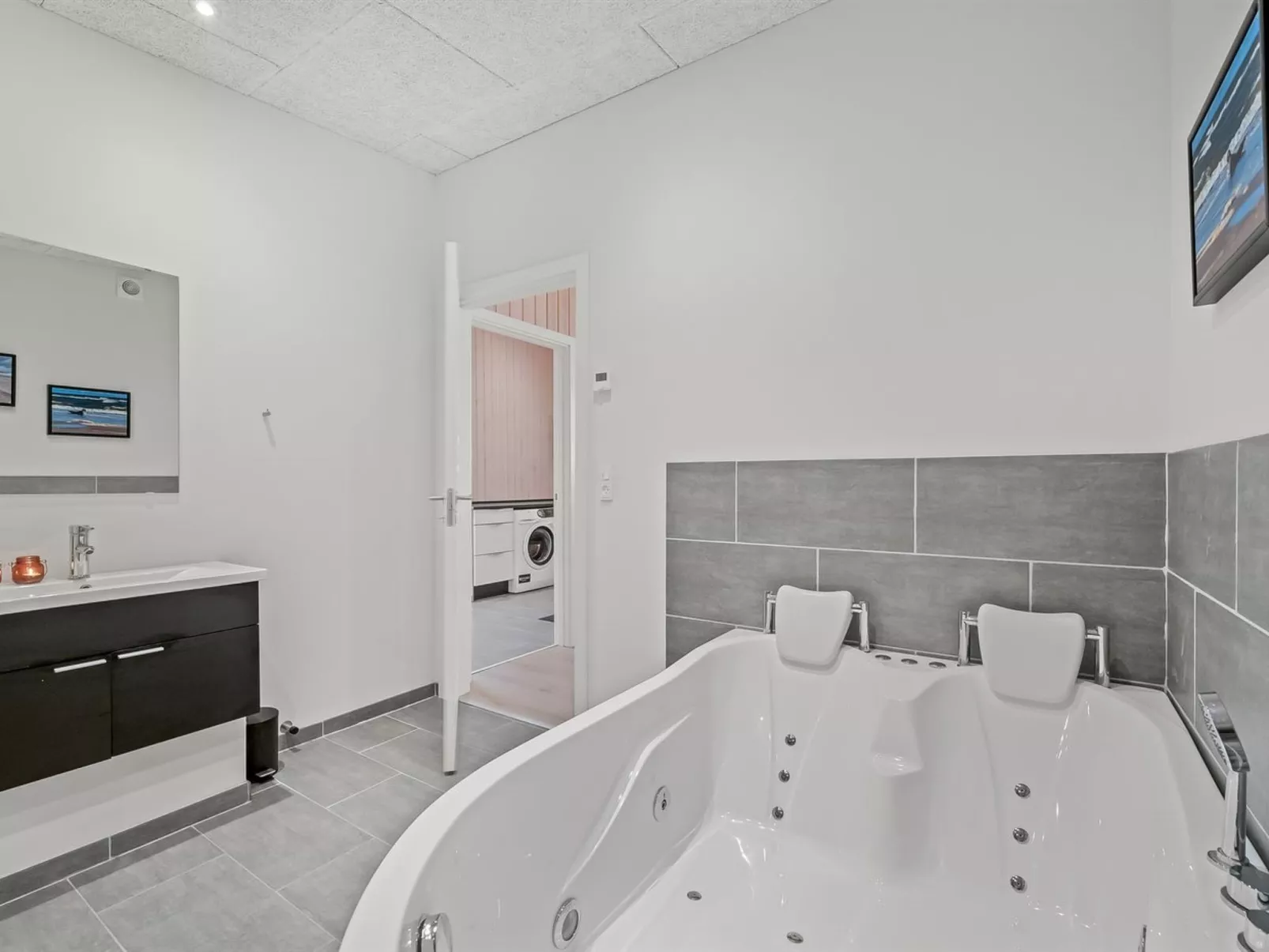 "Marius" - 400m from the sea-Dedans