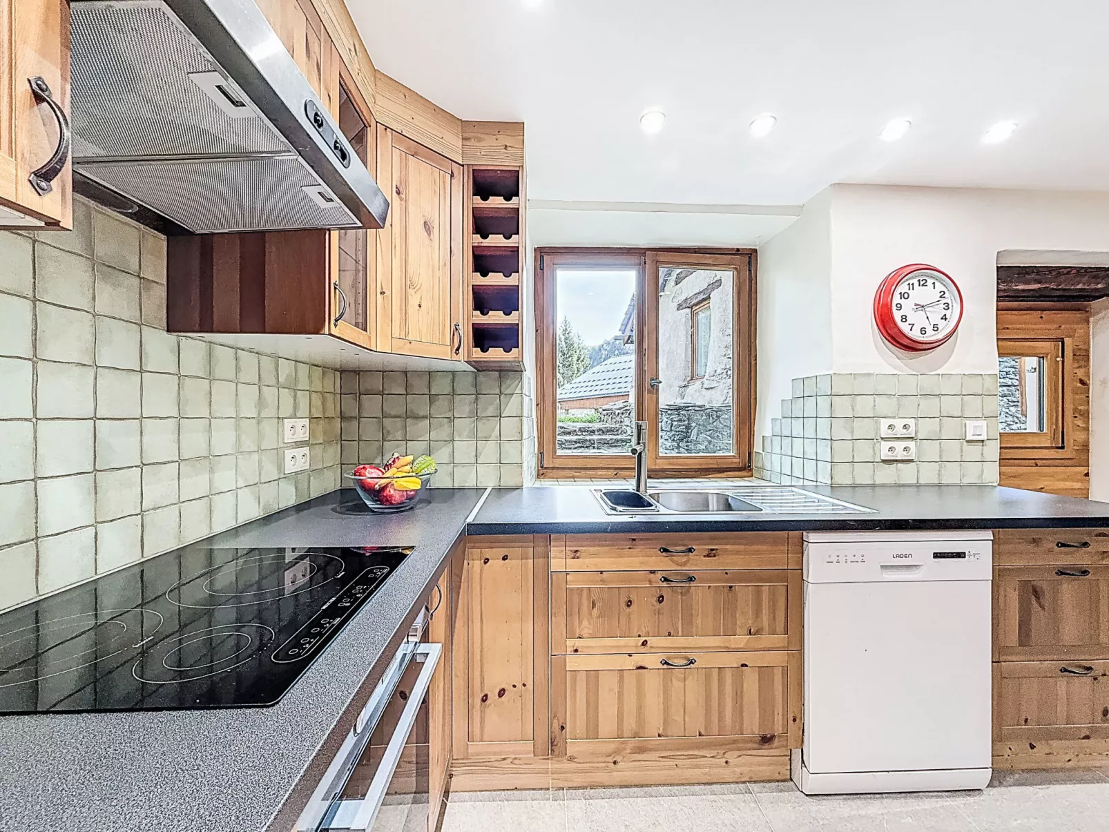 Chalet La Bergerie-Drinnen