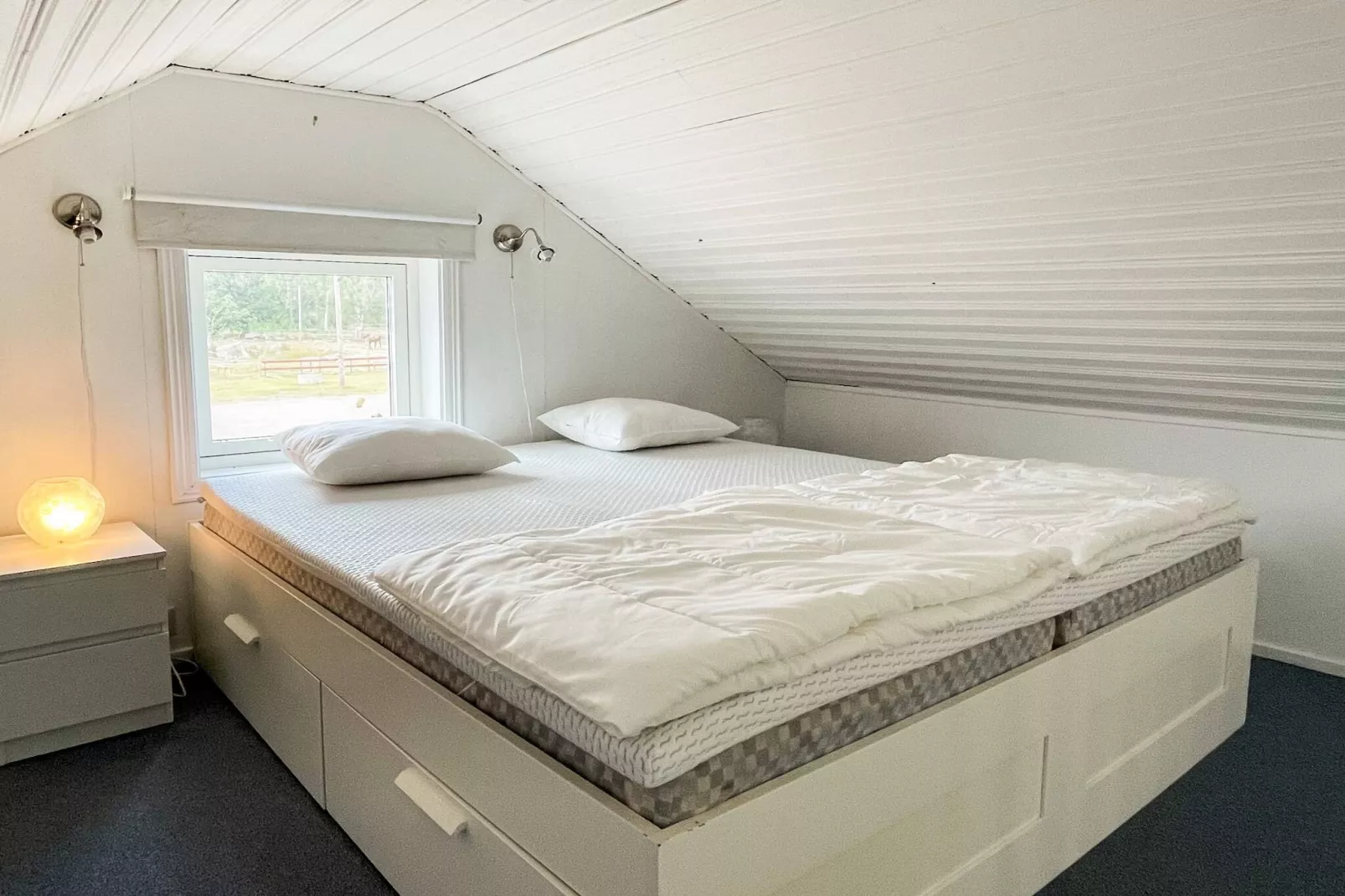 Nature Retreat on Farm in Berga-Indoor