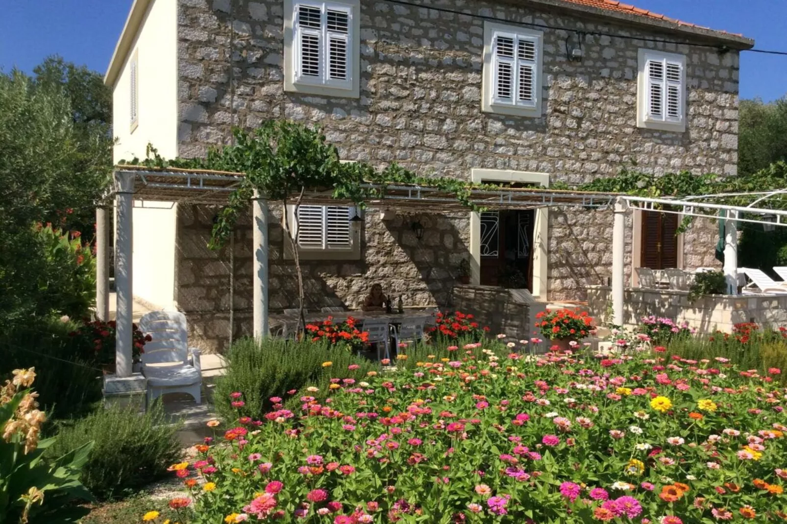 Four bedroom apartment-Outdoor