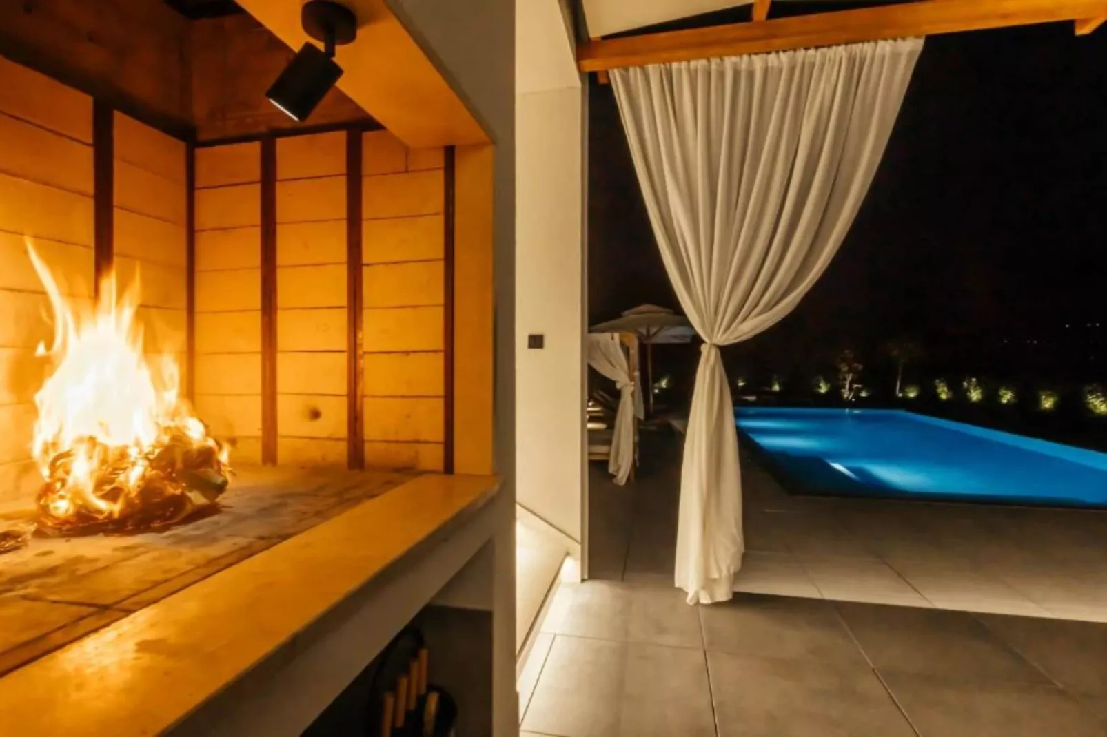 Luxury Villa Lara with Heated Pool, Hot-Tub and Sauna - Six Bedroom Villa with Pool-Swimming pool