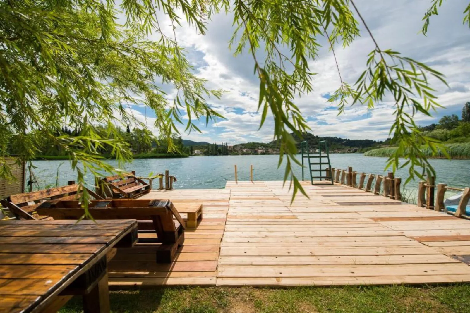 Two-Bedroom Apartment With Lake View-Aussicht