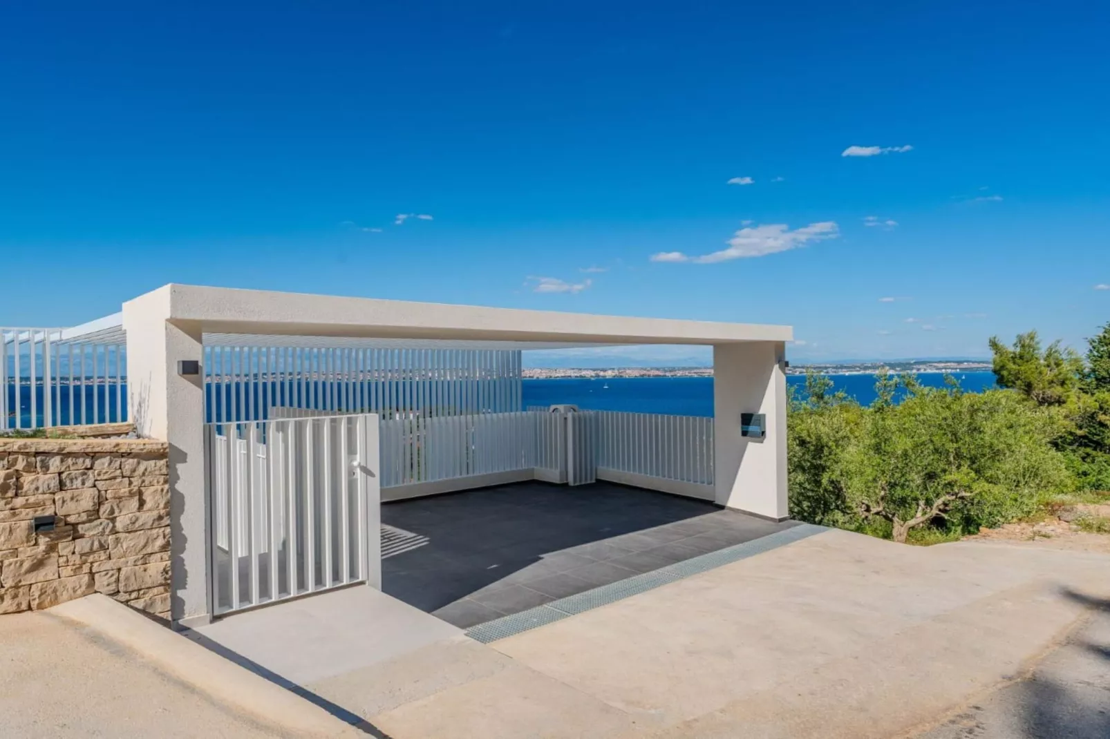 Holiday Home Good Life-Im Freien