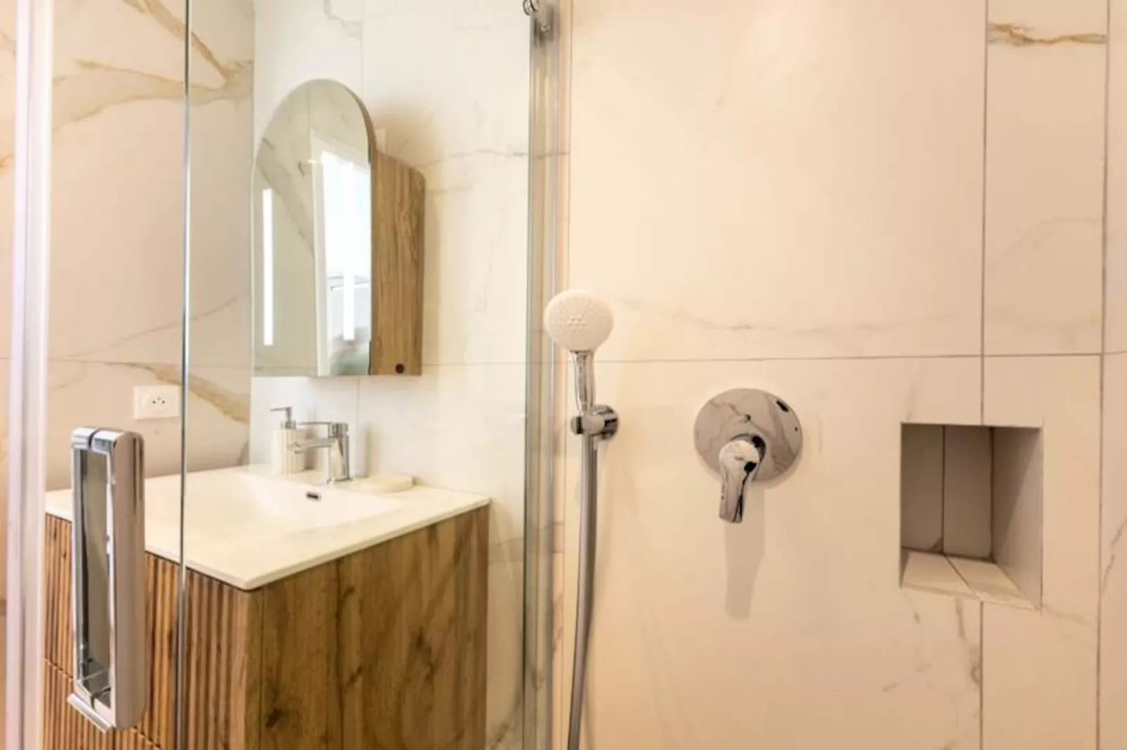 06db Magnifique Appartement Vue Incroyable Mtboron-Non tagué