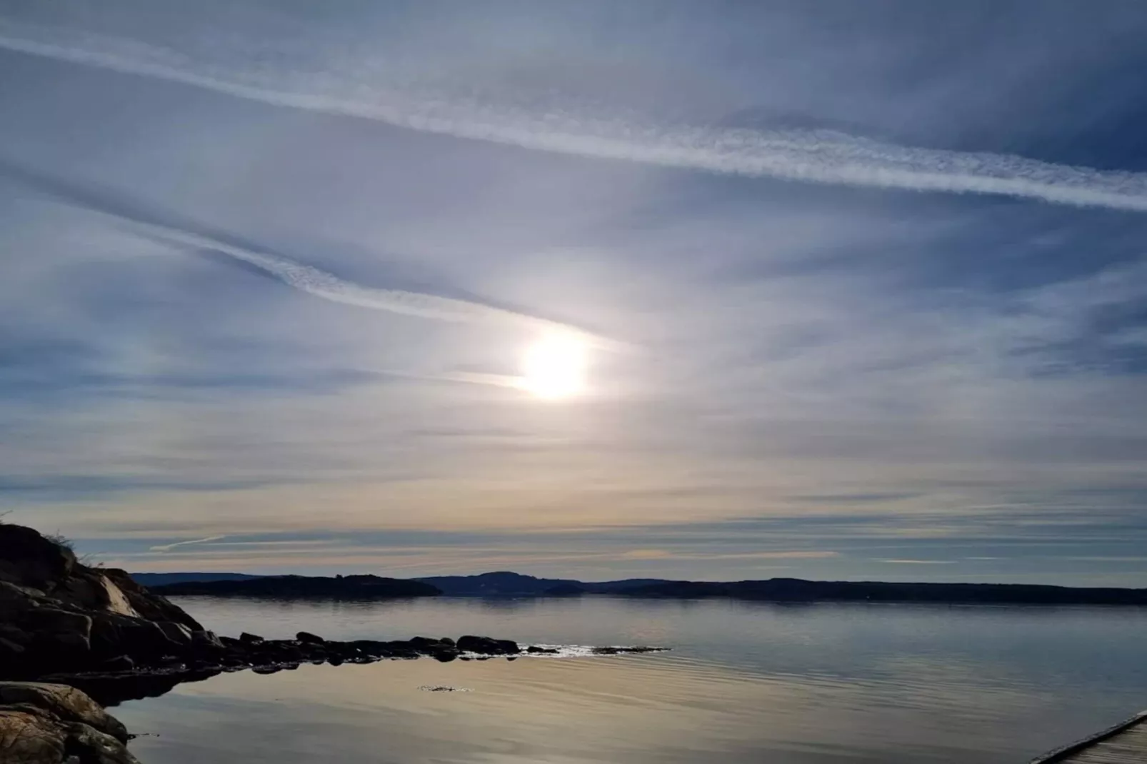 Magical Seaside Retreat on Tjorn-By Traum-Water view