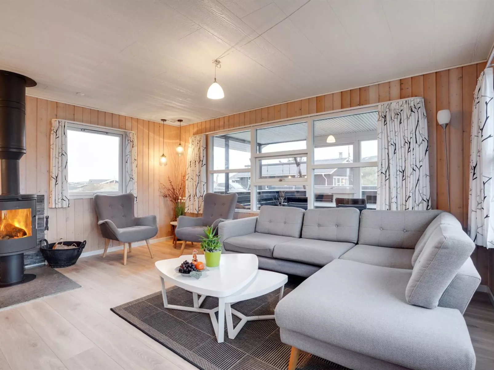 "Veetrikki" -  from the sea-Drinnen