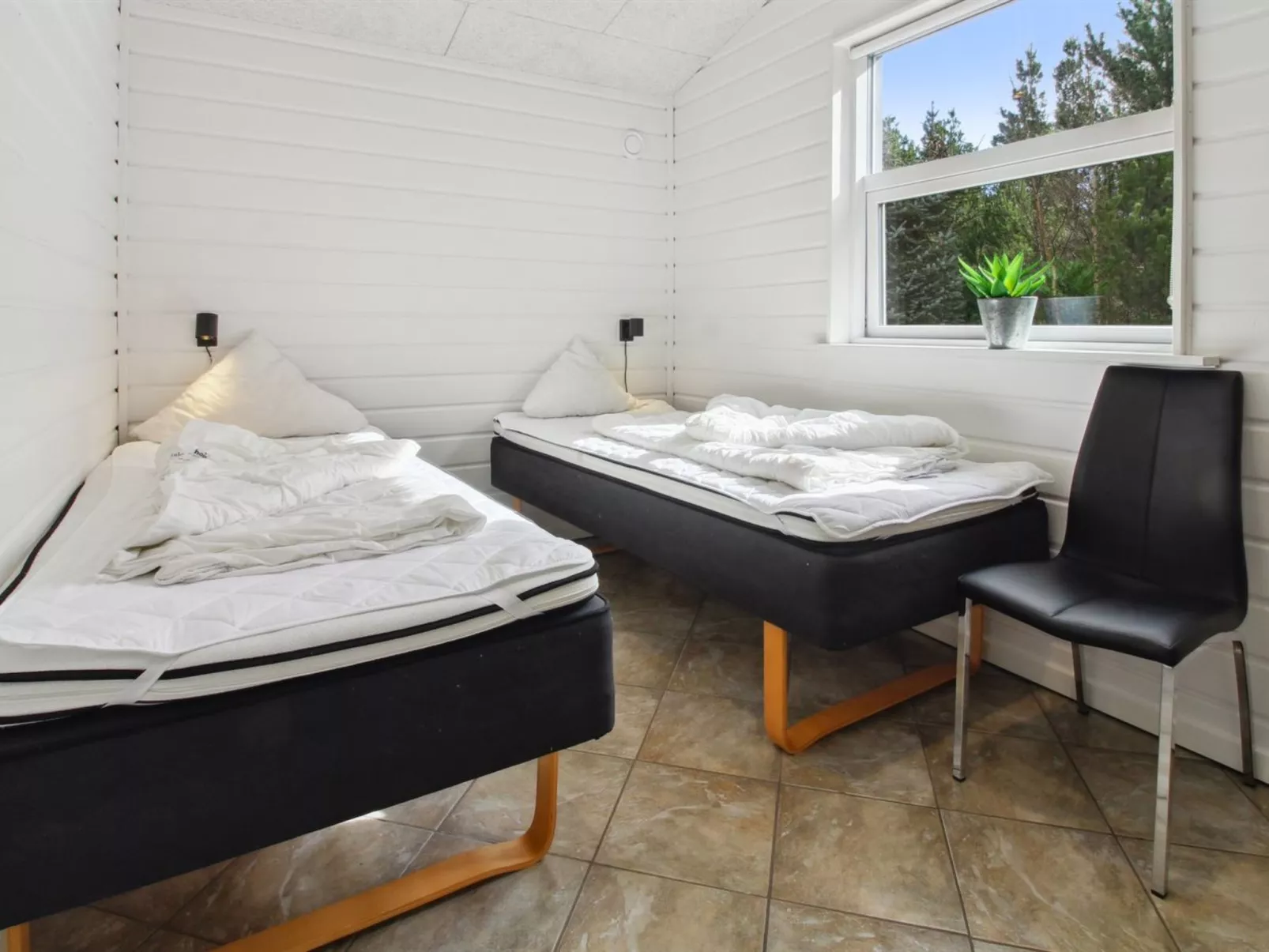 "Nael" - 1.6km from the sea-Drinnen