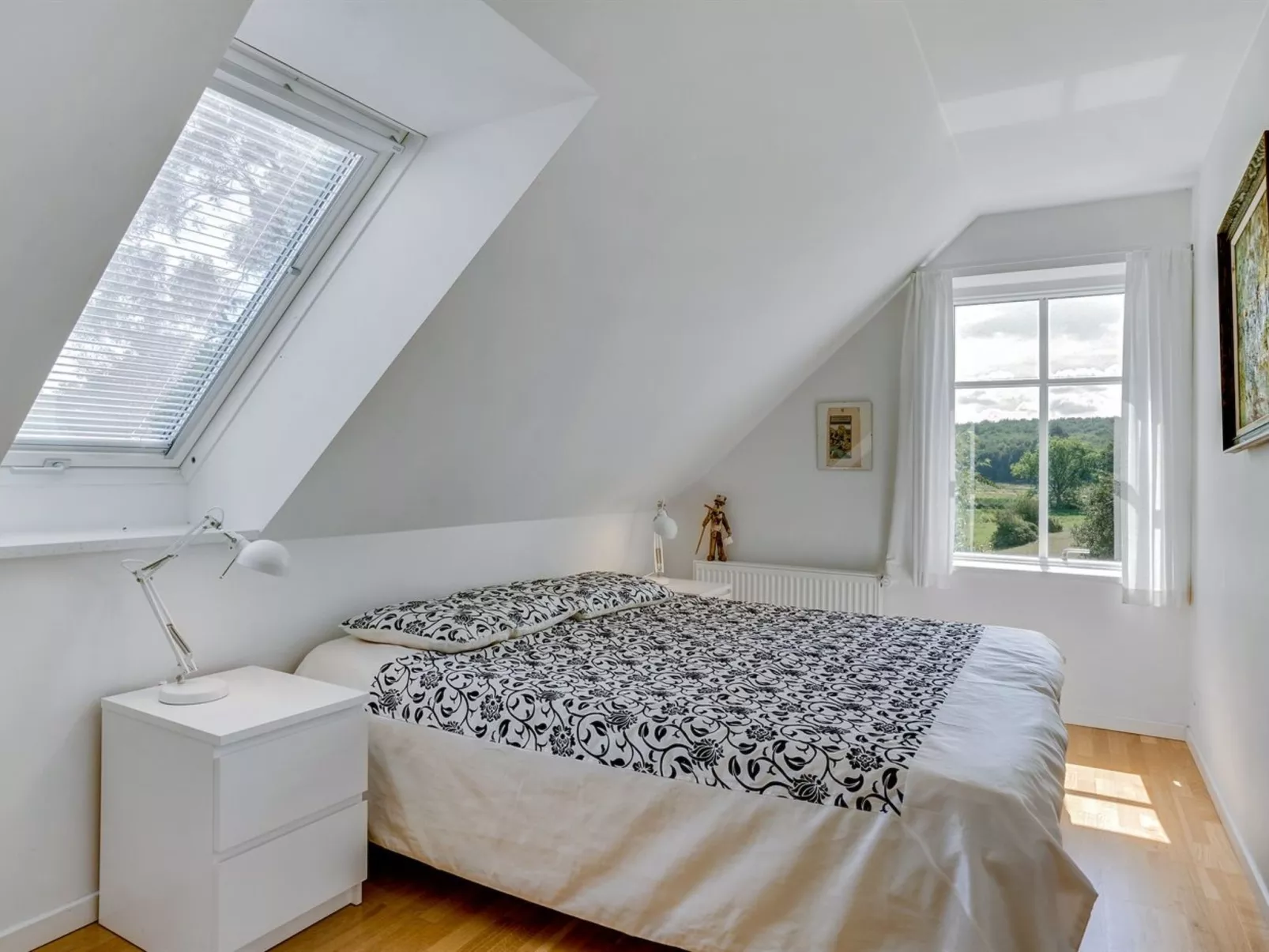 "Jeppe" - 50m to the fjord-Inside