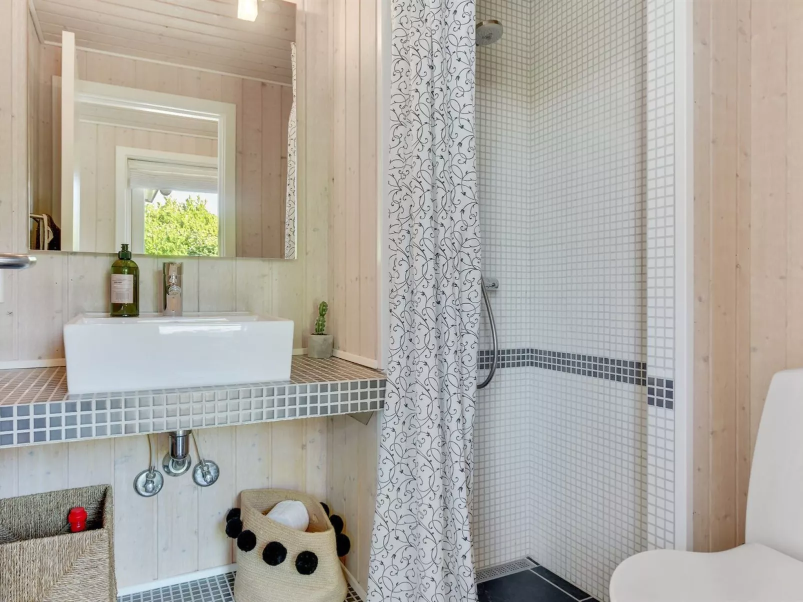 "Fridtjof" - 100m from the sea-Drinnen