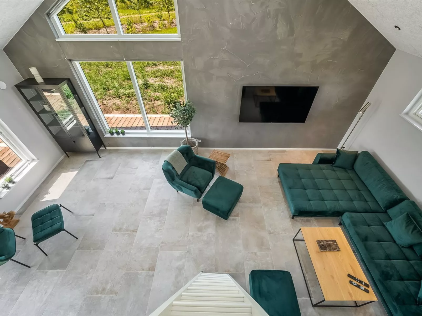 "Måns" - 500m to the fjord-Inside