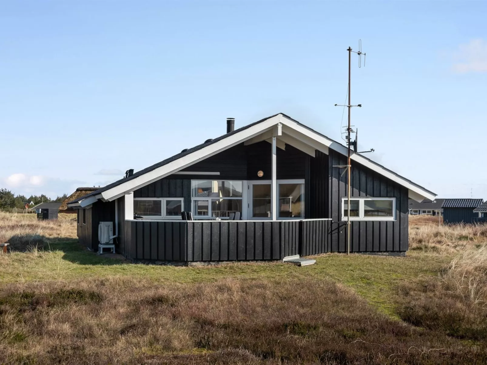 "Durita" - 600m to the fjord-Draußen