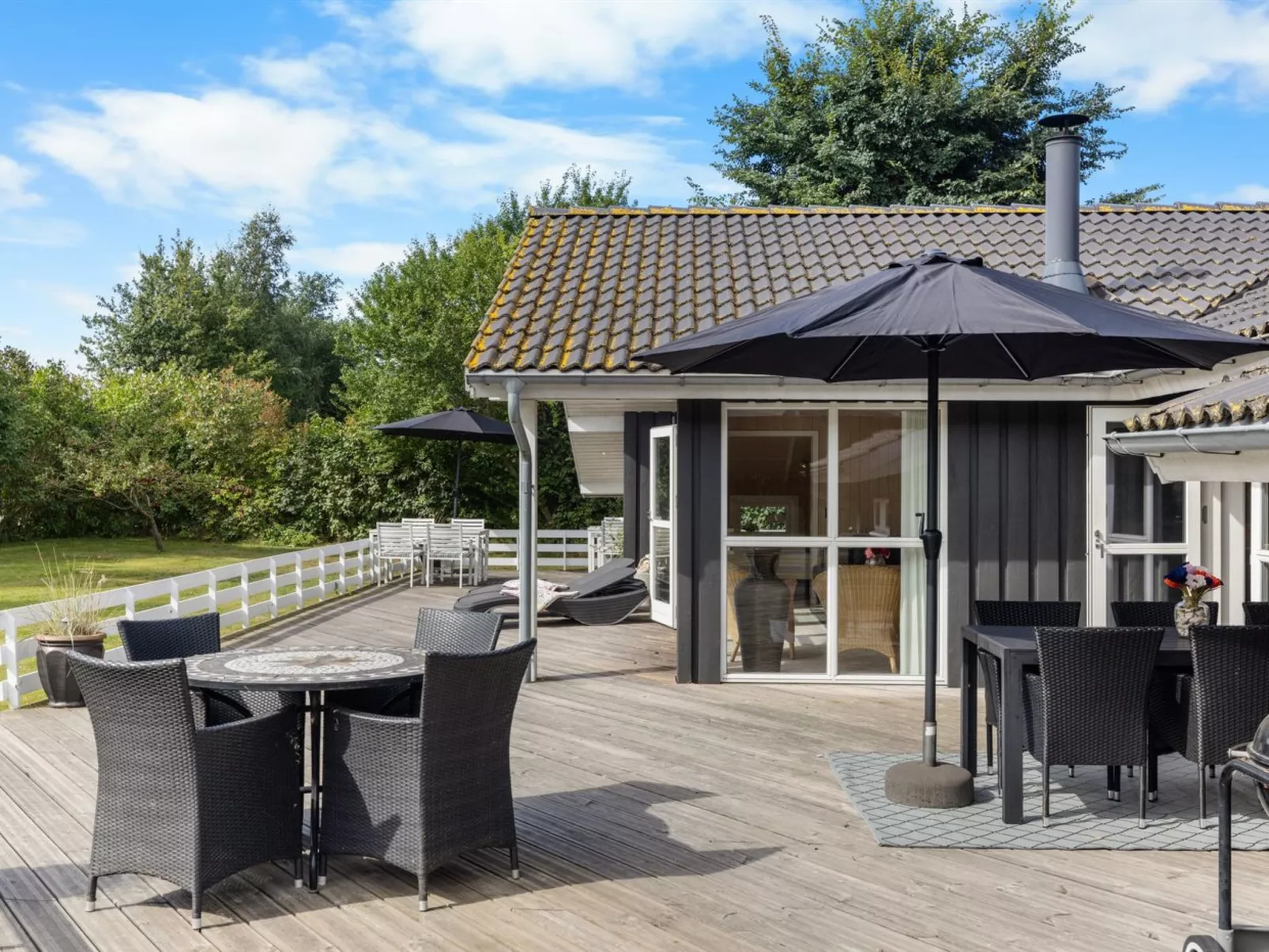 "Ønevus" - 550m from the sea-Draußen