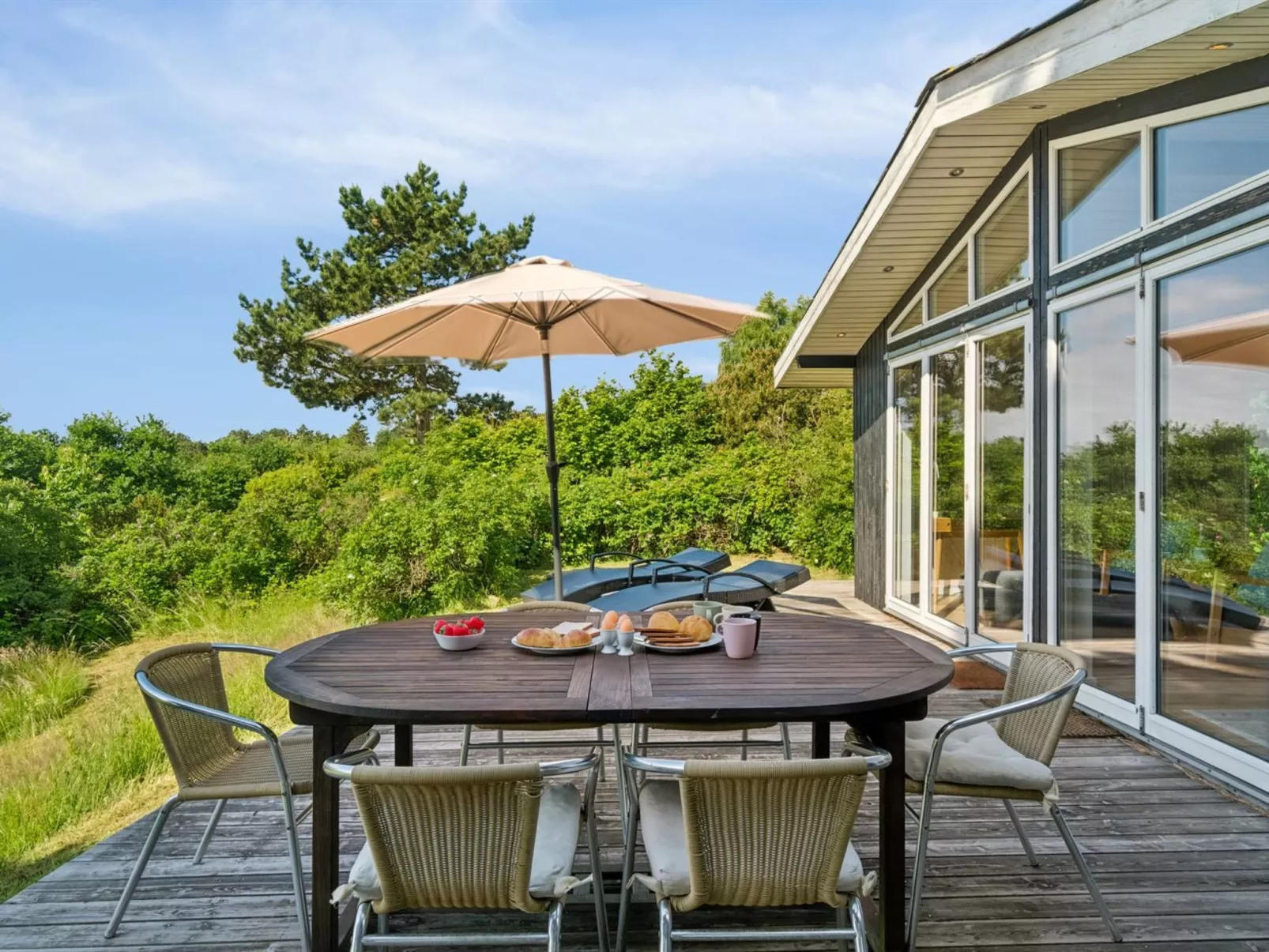 "Stygg" - 400m from the sea-Outside