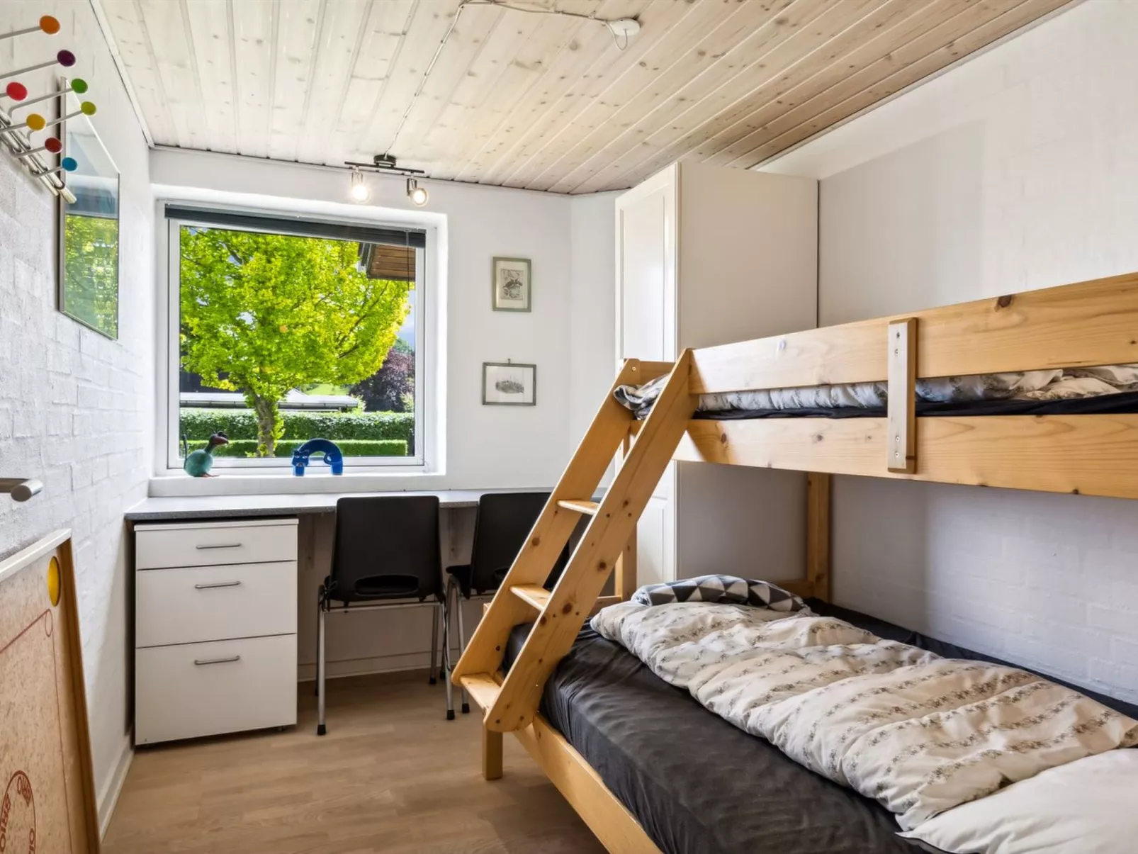 "Thorward" - 100m from the sea-Dedans