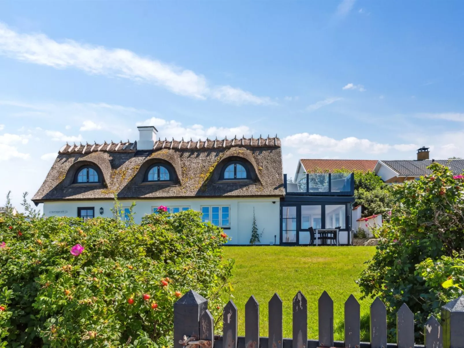 "Susan" - 20m from the sea-Draußen