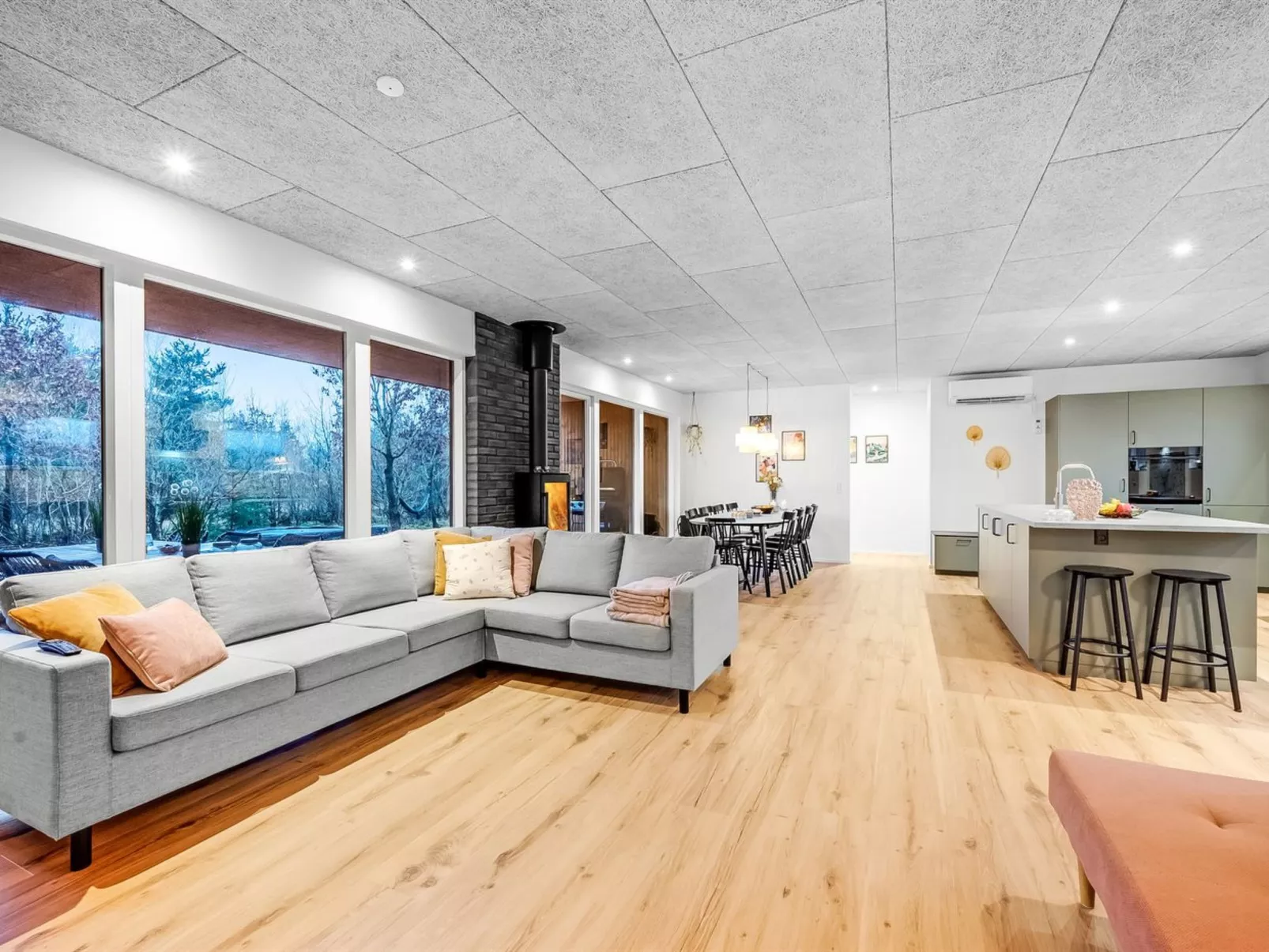 "Liutulf" - 350m to the fjord-Dedans