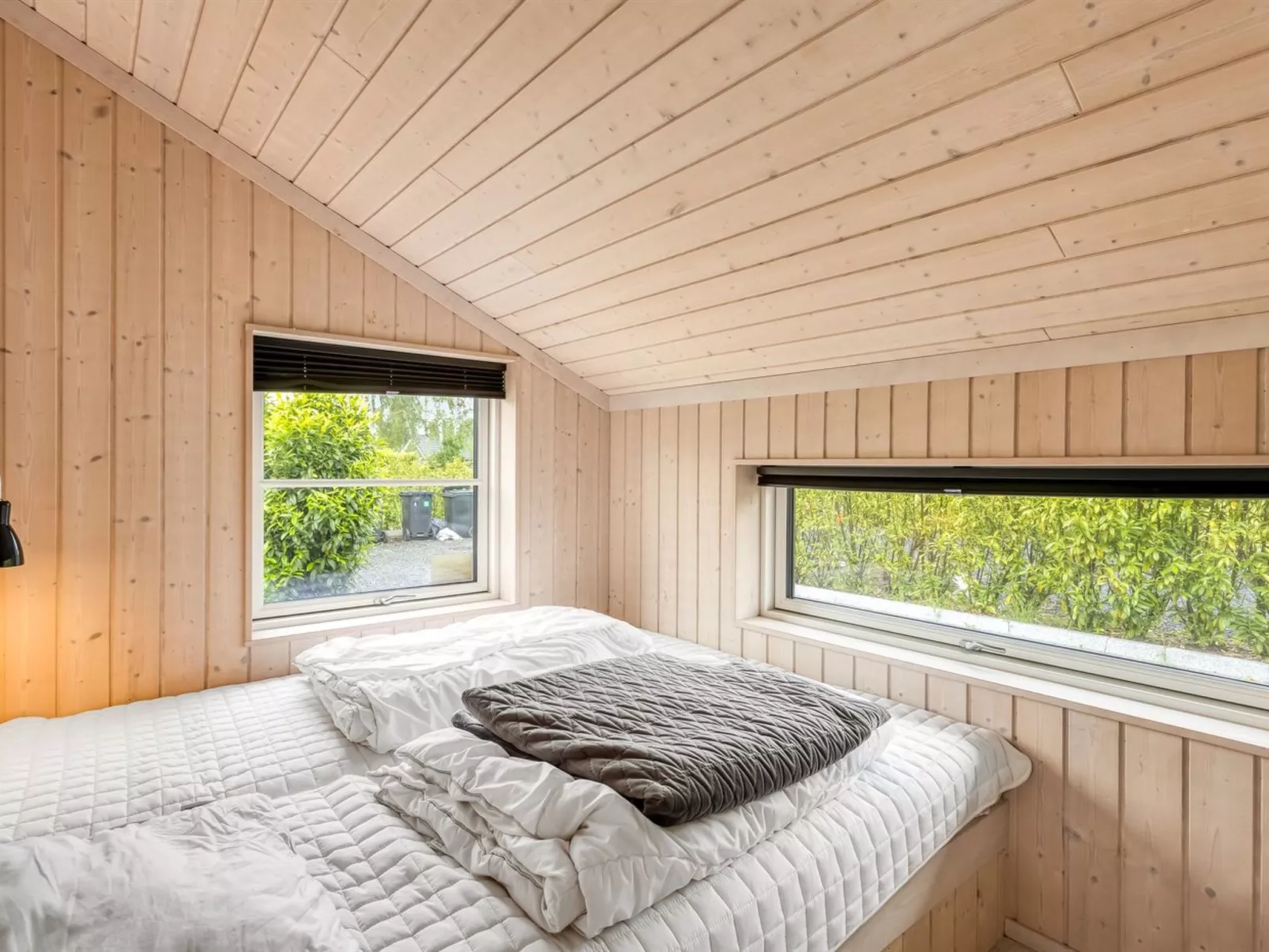 "Bernadine" - 500m from the sea-Dedans