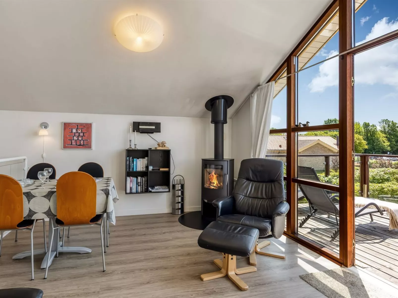 "Era" - 100m from the sea-Inside