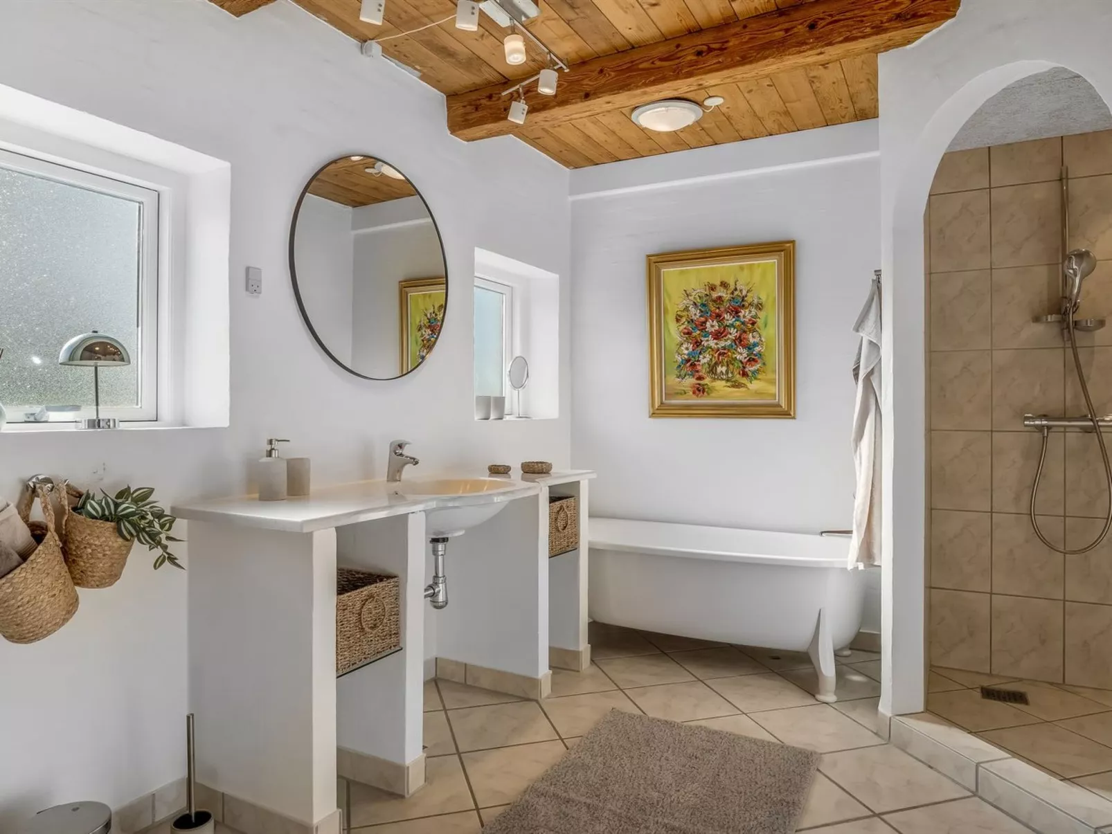 "Elida" - 400m from the sea-Inside