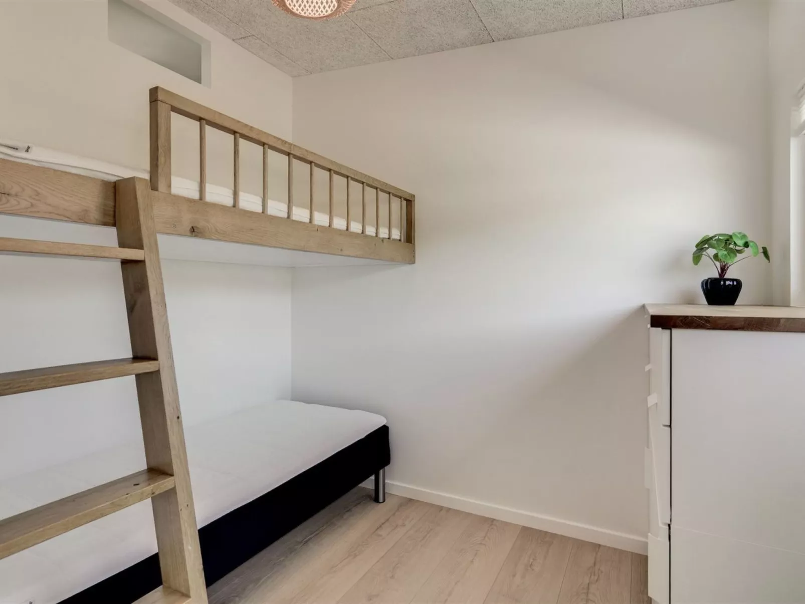 "Karitte" - 300m from the sea-Drinnen