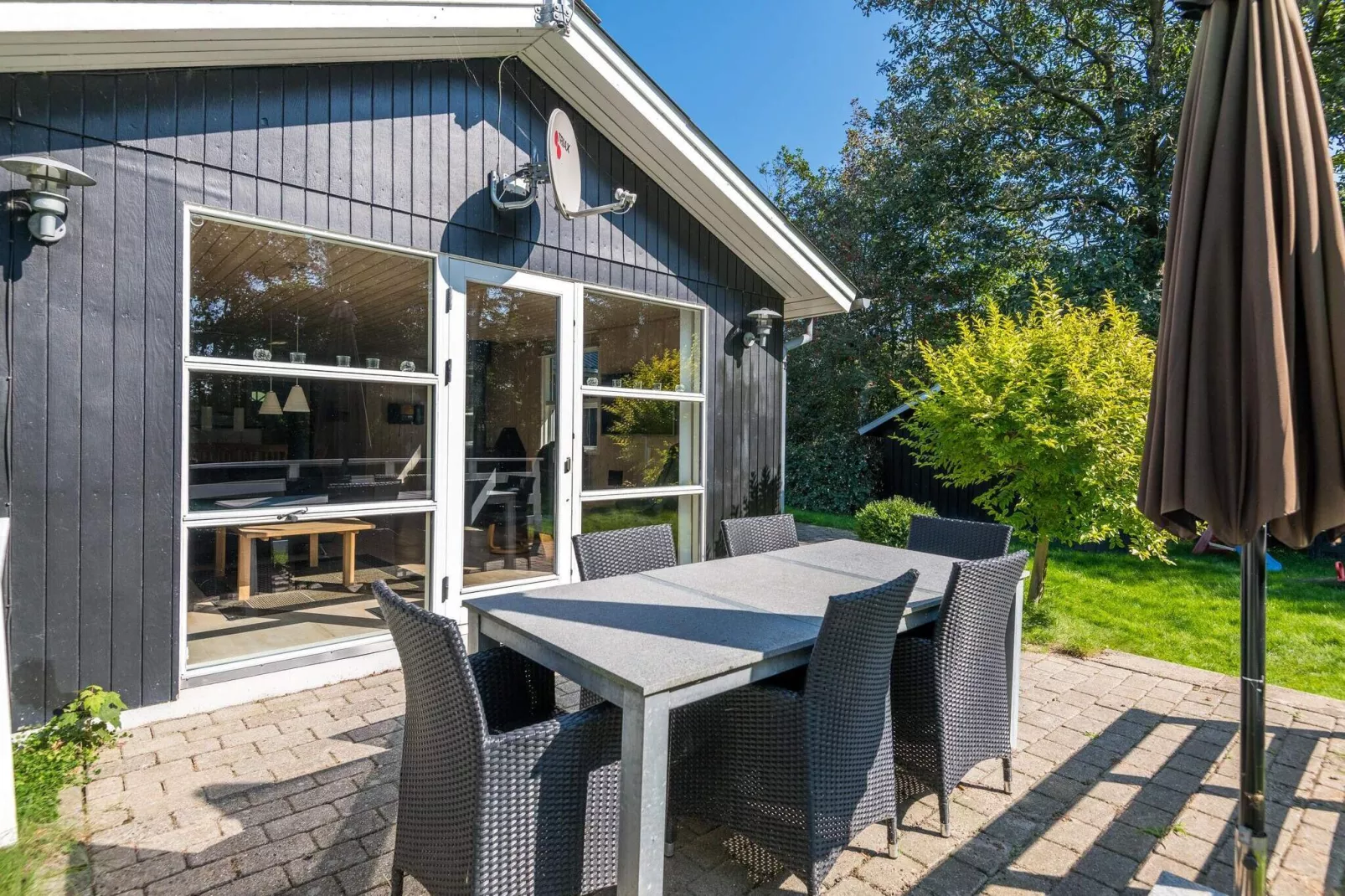 6 person holiday home in Hemmet-By Traum