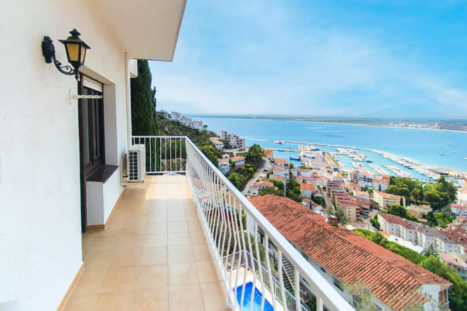 Maison à Roses-Nicht zugeordnet