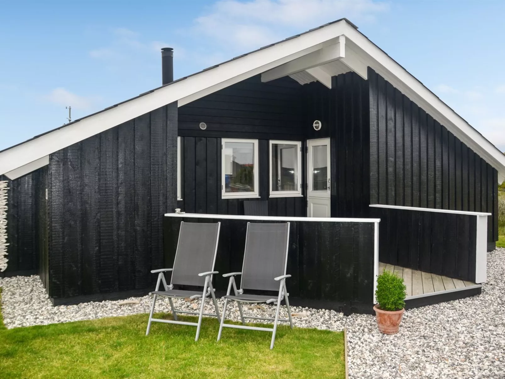 "Durita" - 600m to the fjord-Draußen