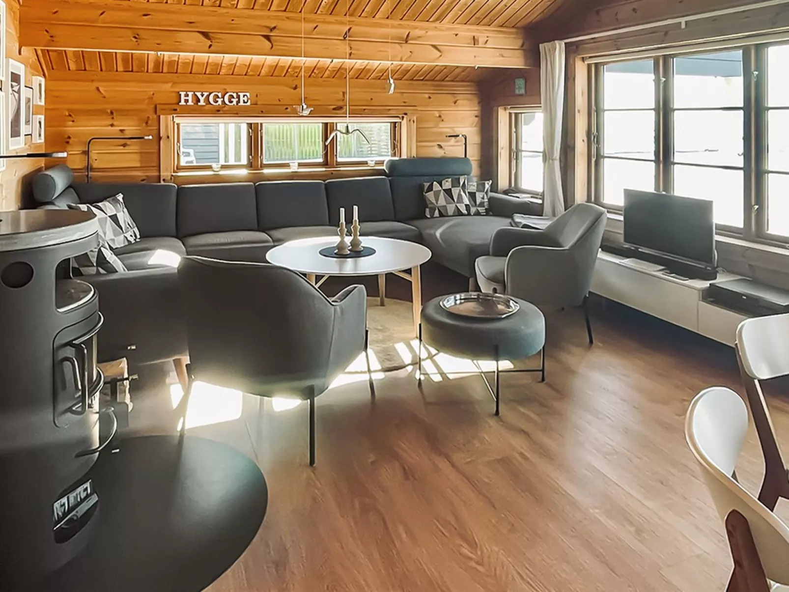 "Stacie" - 10m from the sea-Drinnen