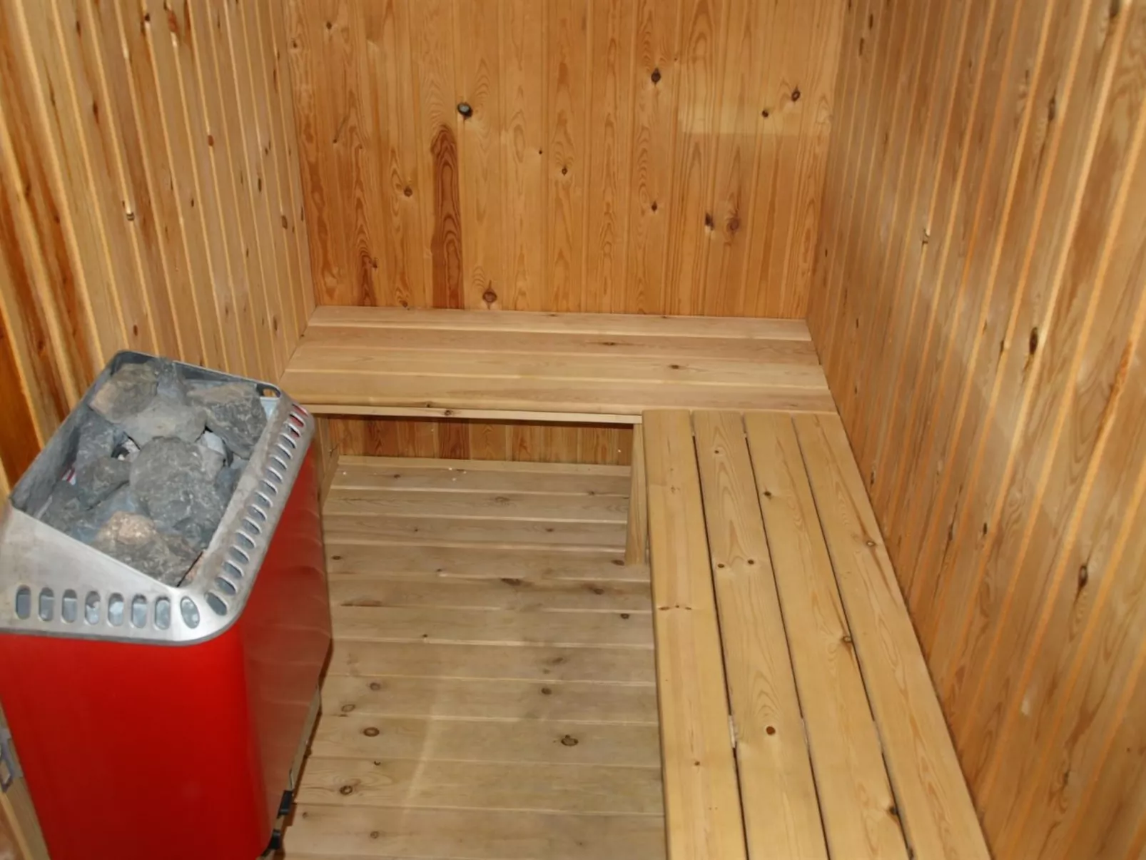 "Jorma" - 250m to the fjord-Inside