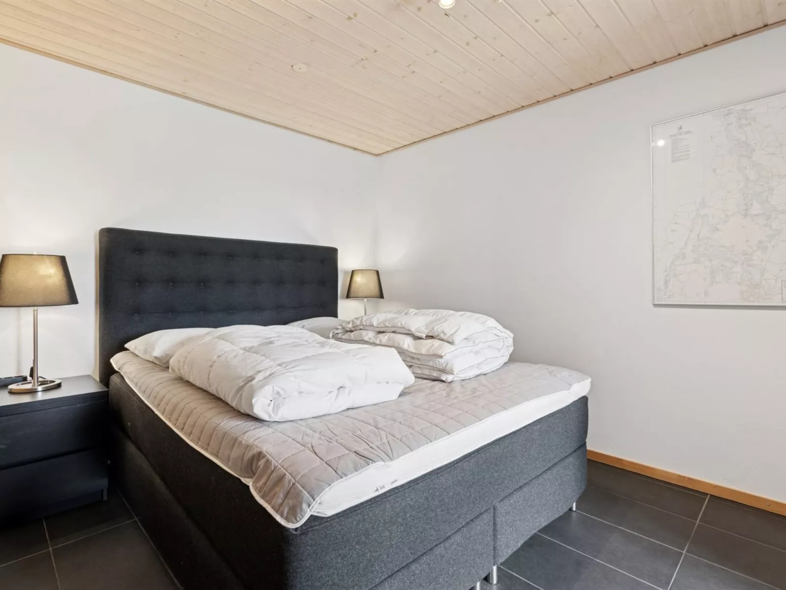 "Harka" - 100m to the fjord-Dedans