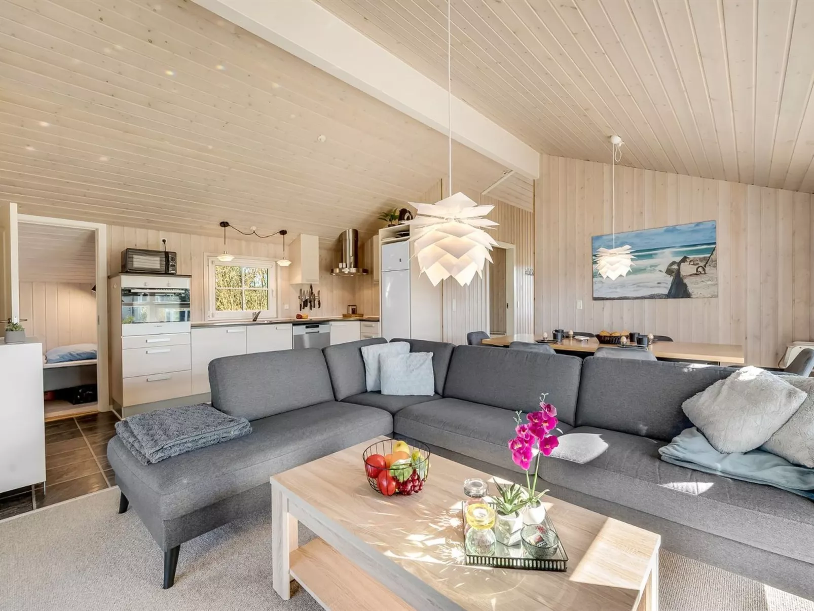 "Shalin" - 1.4km to the fjord-Dedans