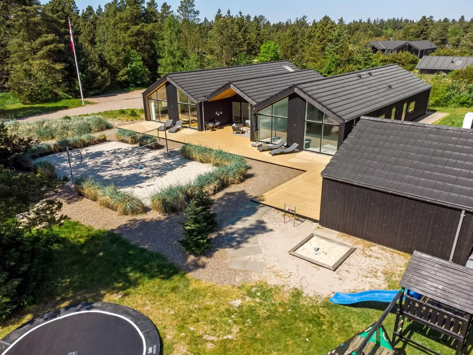 "Menja" - 1.4km from the sea-Outside