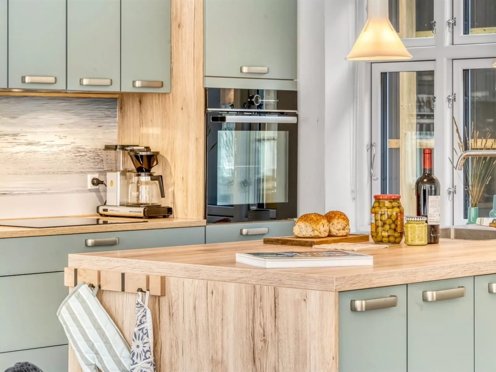 "Josina" - 1.8km from the sea-Drinnen