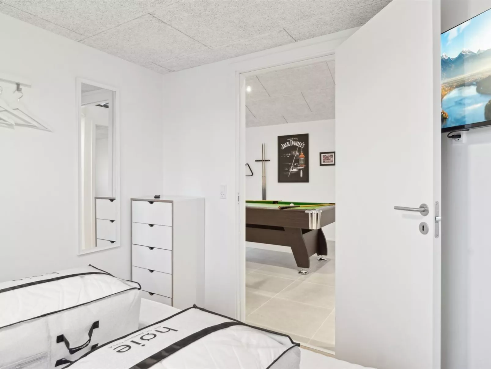 "Christian" - 600m from the sea-Inside