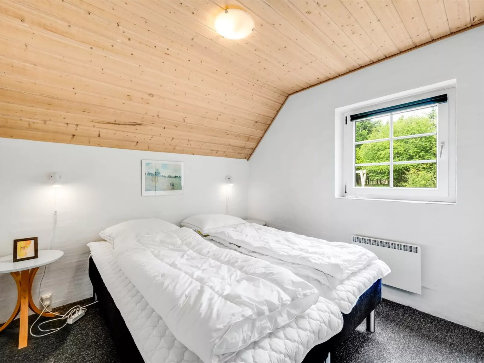 "Ulf" - 2km from the sea-Drinnen