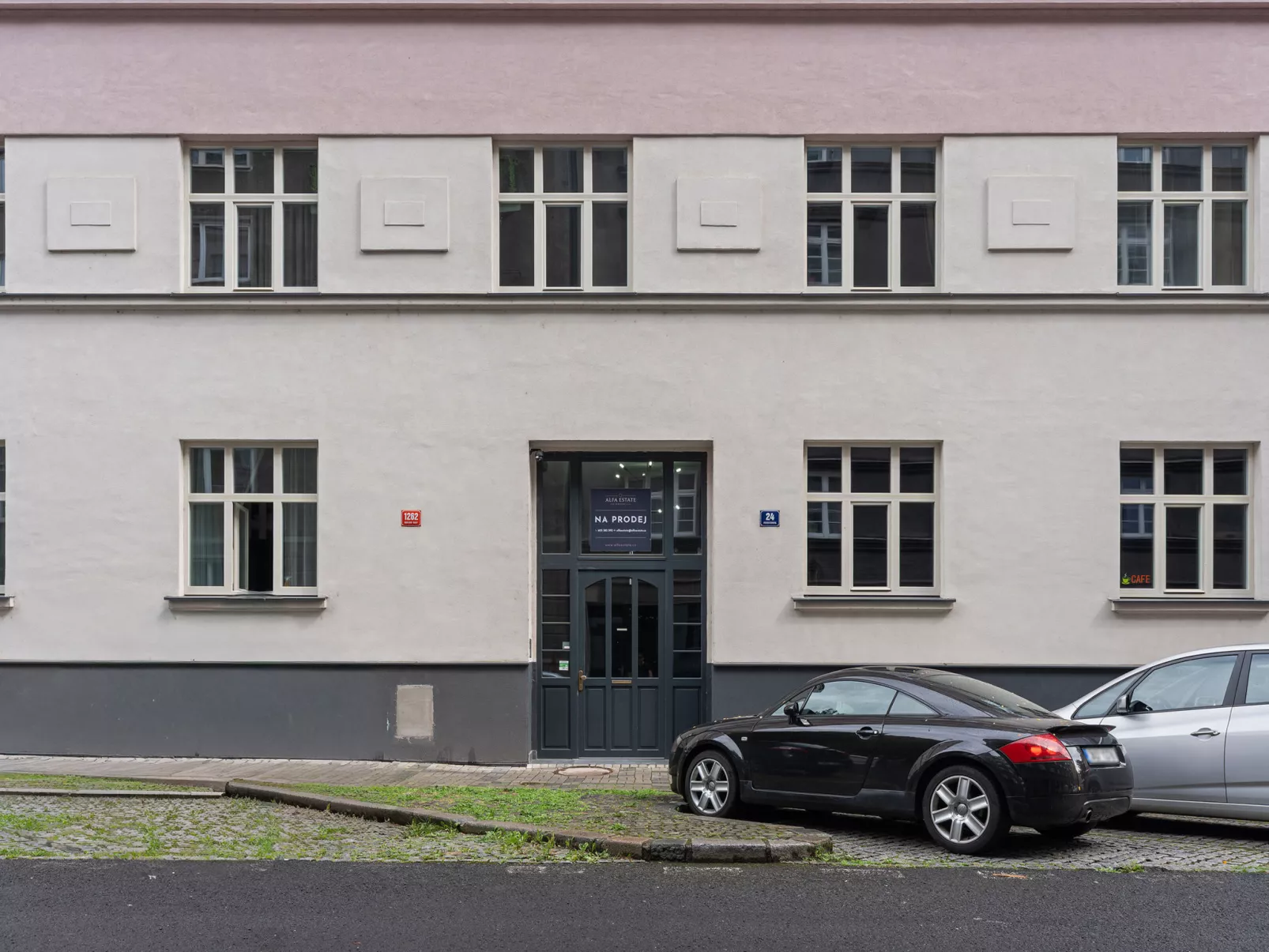 Carlsbad Suites-Outside