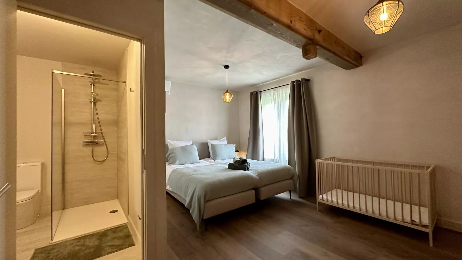 Le Moulin de Lachalade-Schlafzimmer