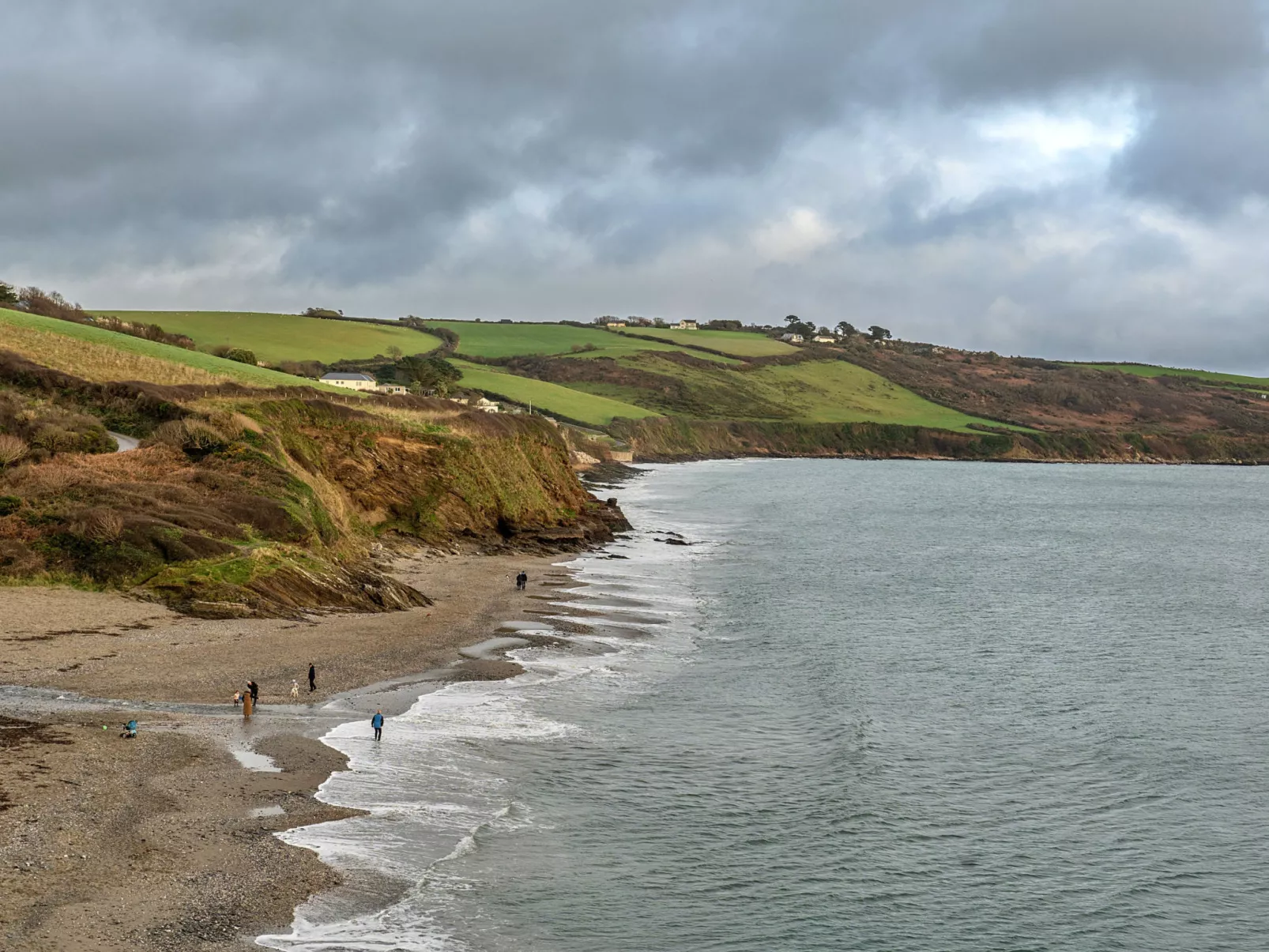 Dingles Cottage-Draußen