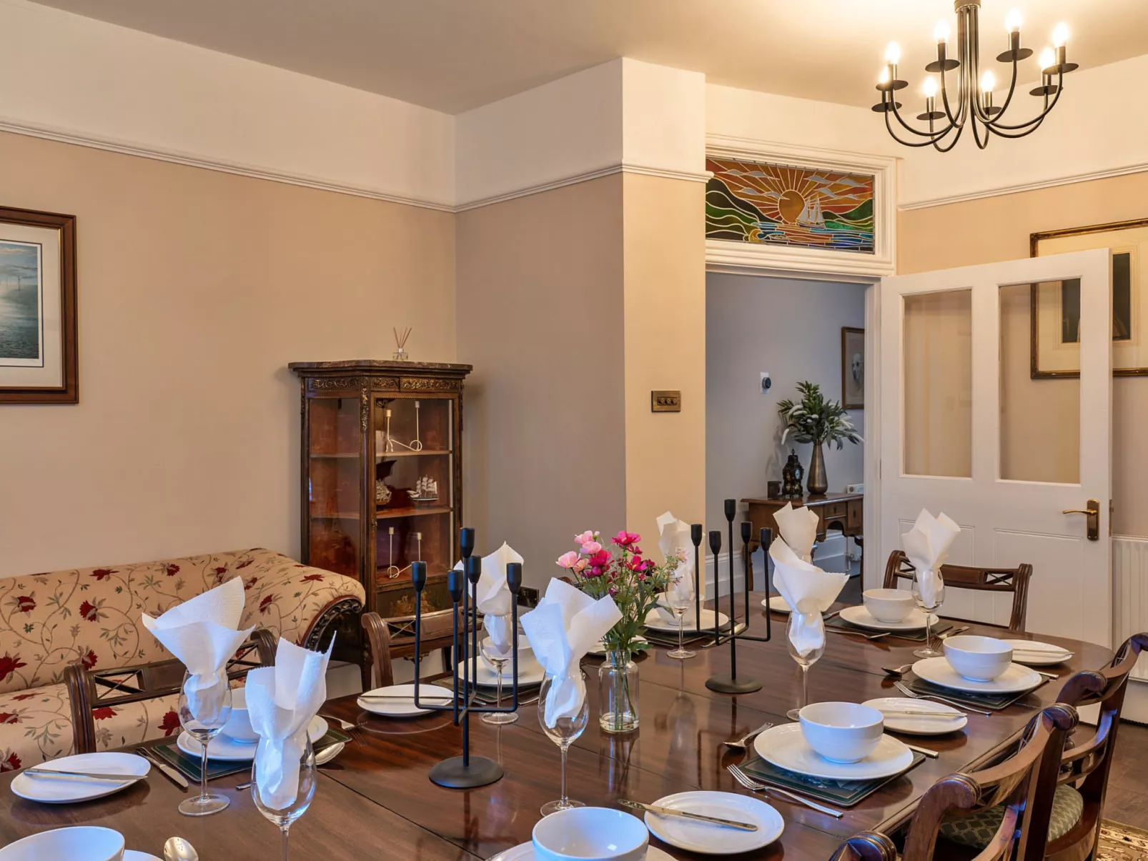 The Old Counting House-Inside