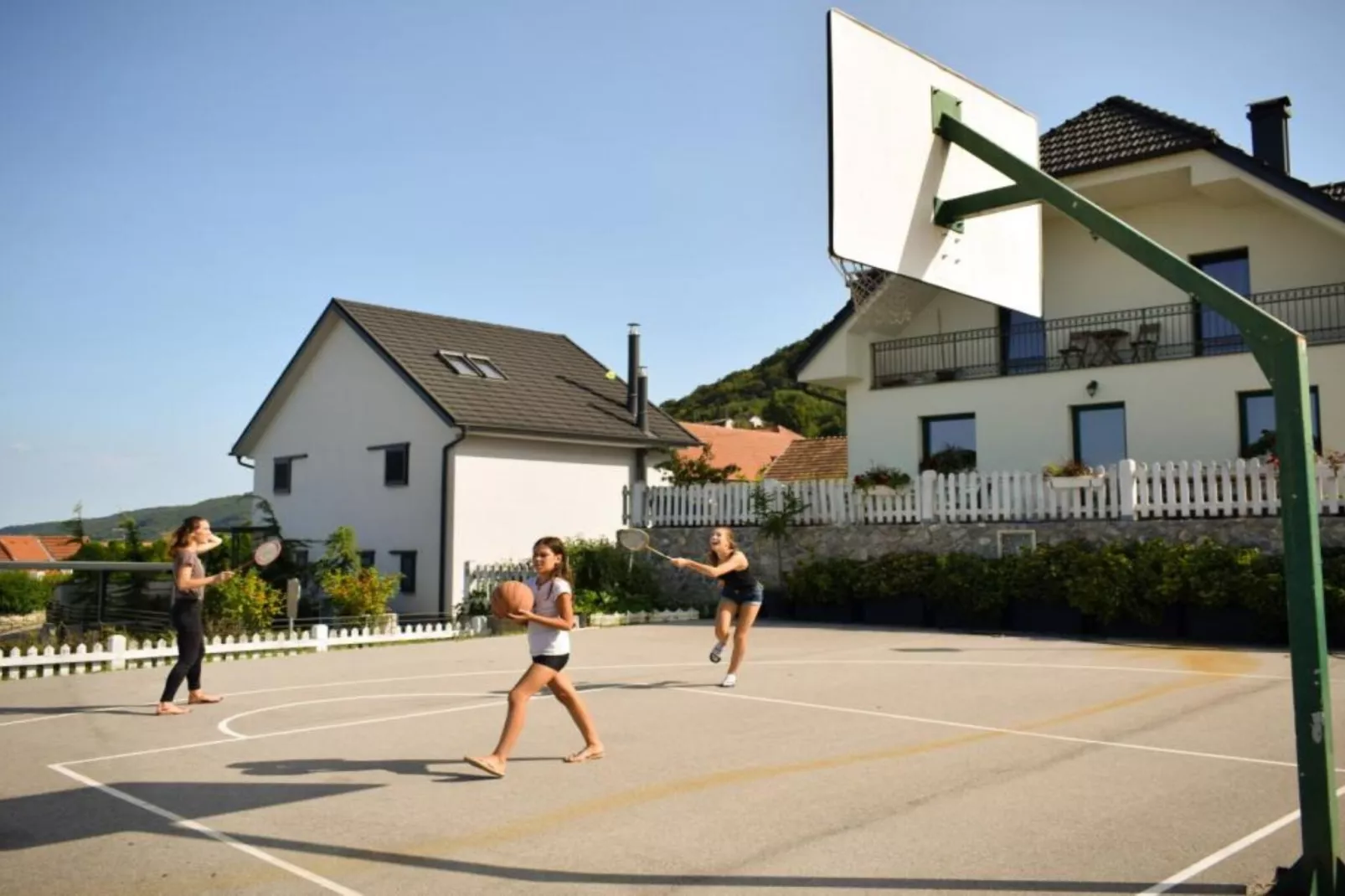 Zevnik Quiet Retreat with Stunning Views and Equestrian Activities - One Bedroom Apartment-Outdoor