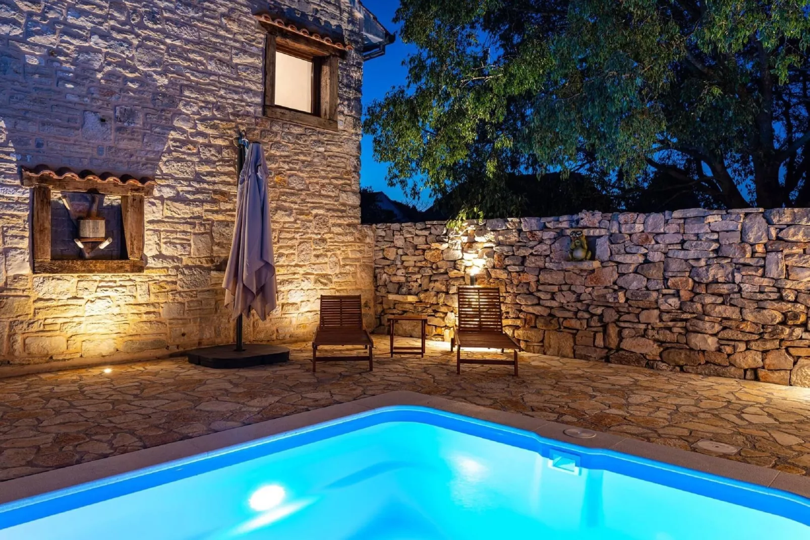 Authentic Villa Malou-Schwimmbad