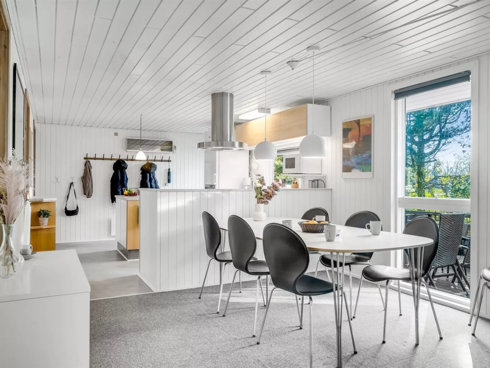 "Tamina" - 800m to the fjord-Dedans