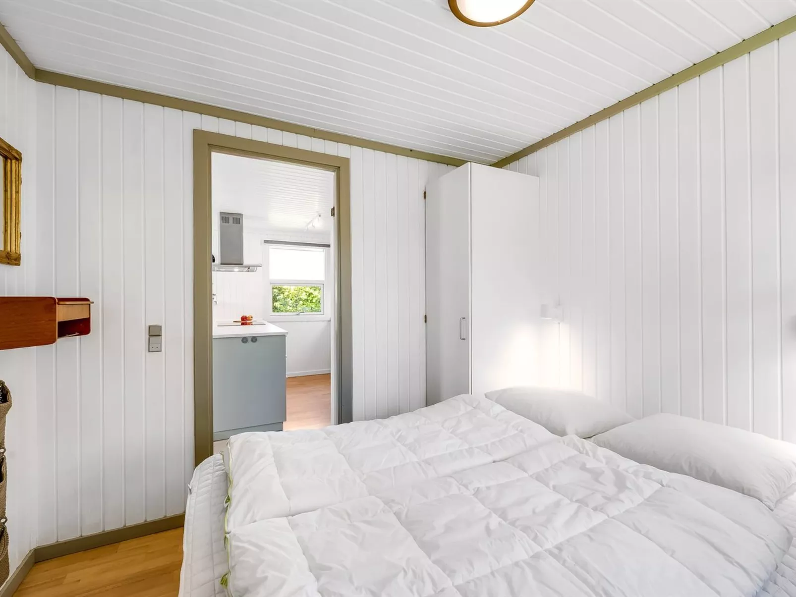 "Raisa" - 200m to the fjord-Inside