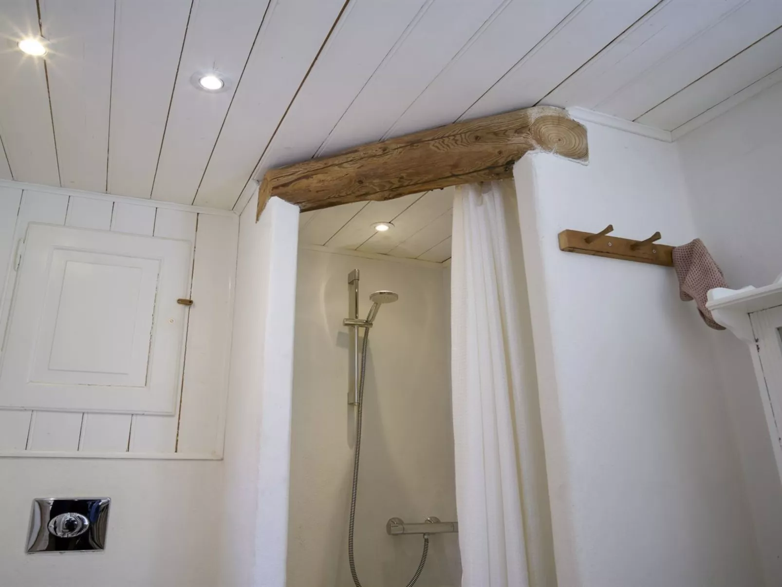 "Merrit" - 250m from the sea-Inside