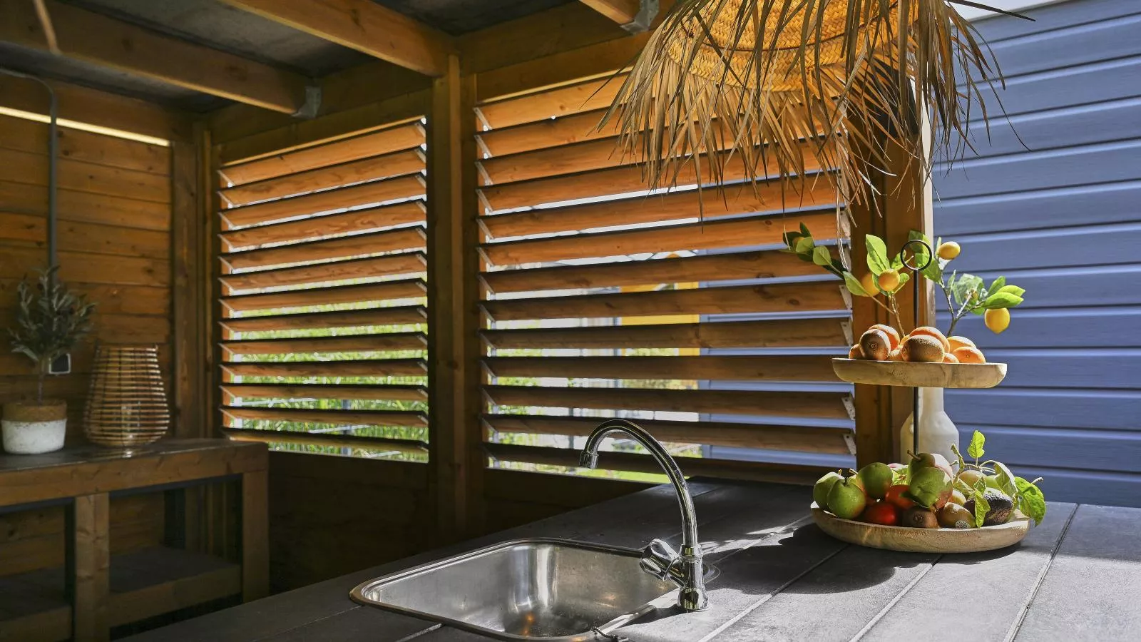 Casa Familia-Gardens in summer